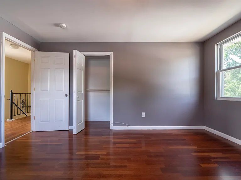 236 Franklin St #2 — Photo 5