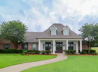 136 Belle Pointe Dr, Ruston, LA 71270