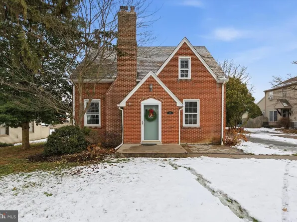 845 Paramount Ave, Lancaster, PA 17602