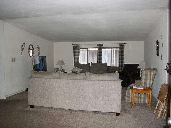 3rd image of 10810 N 91st Ave #35