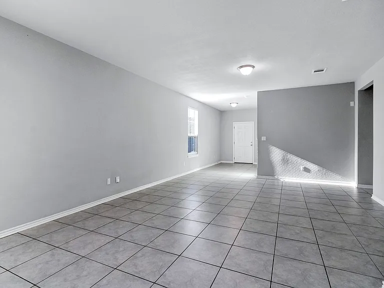 216 Syrah Ct — Photo 3