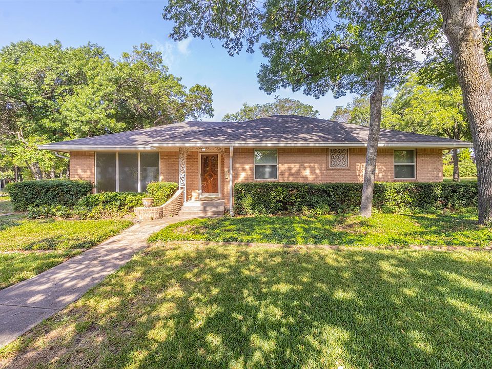 1st image of 903 Georgeland Dr