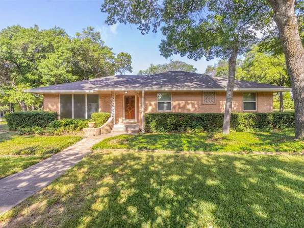 903 Georgeland Dr, Duncanville, TX 75116