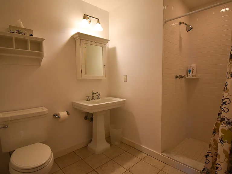21 Bayside Ave — Photo 19