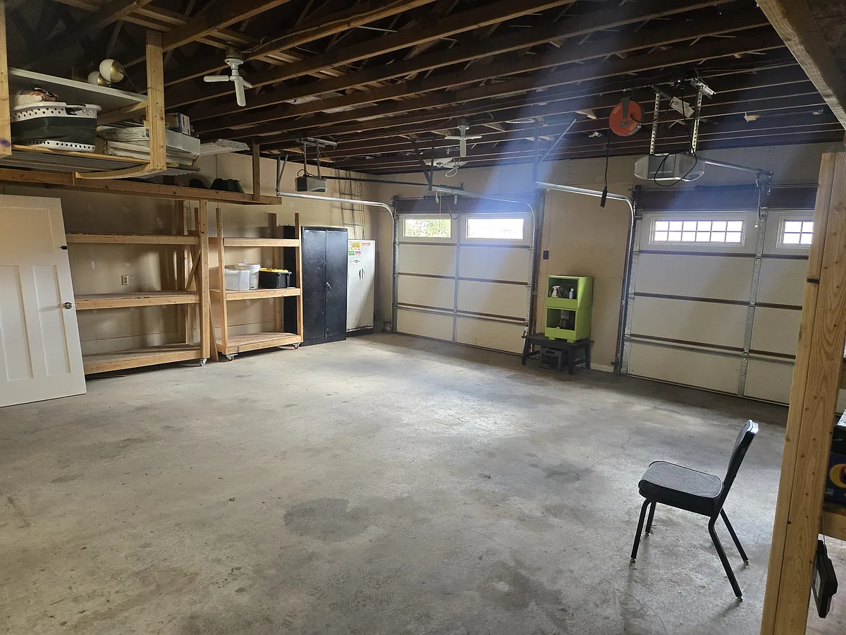 Building Photo - 117 Wheeler Mountain Way