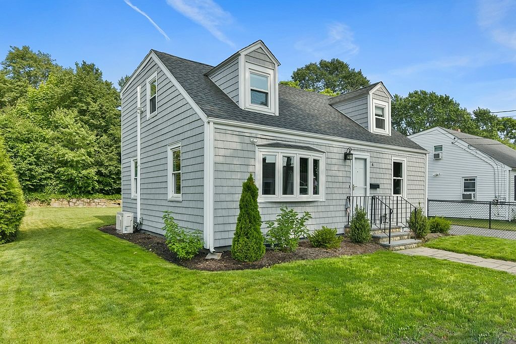 4 Badger Rd, Hyde Park, MA 02136 Zillow