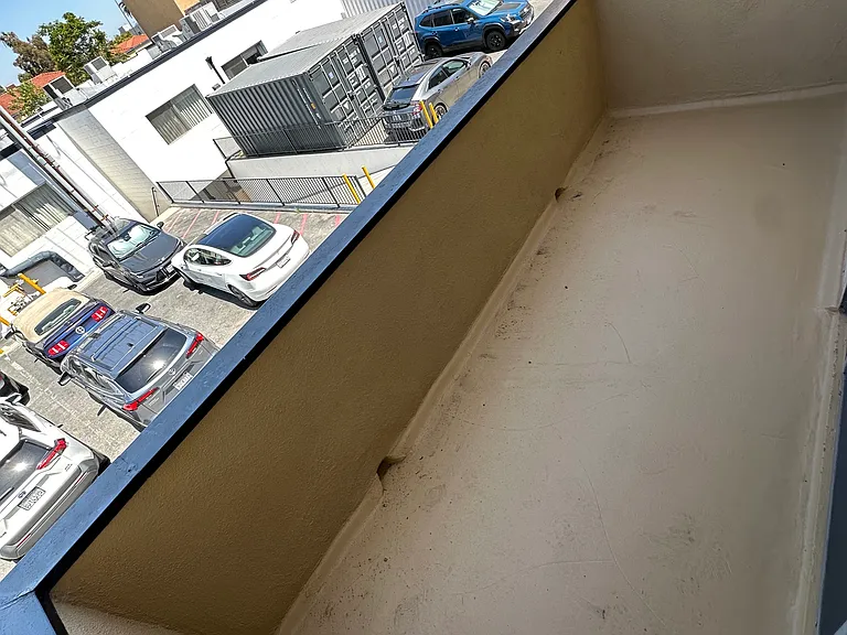 3526 Mentone Ave #9 — Photo 5