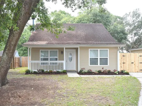 345 Mapleleaf Cir, Slidell, LA 70458