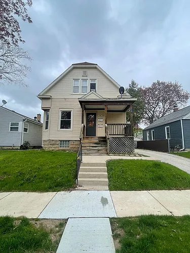 1114-1116 S 86th St. (Duplex) Photo 1