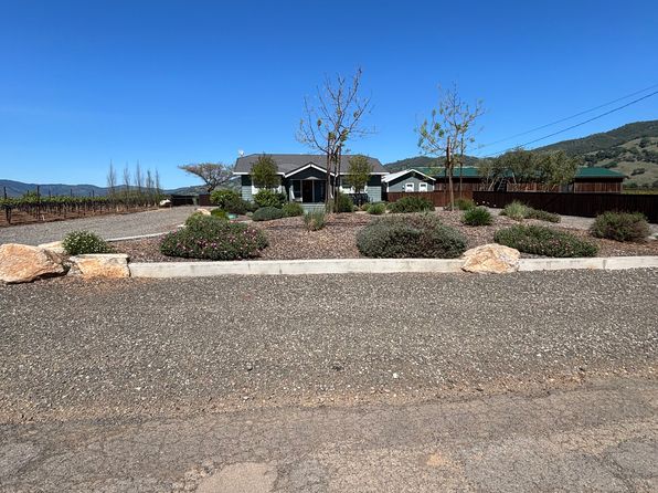 2600 Road E