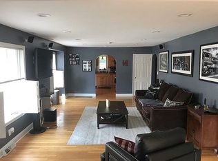 10 Kingston Rd, Plaistow, NH 03865