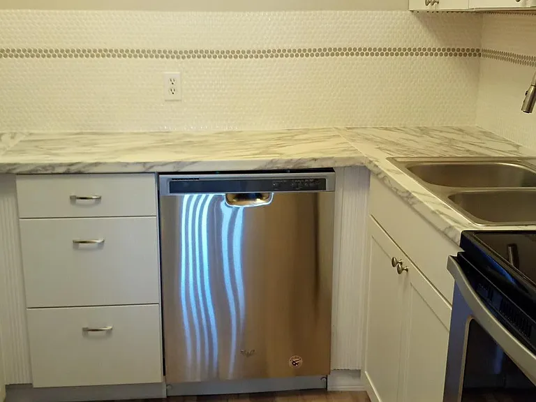 1409 Lake Ave #6 — Photo 7