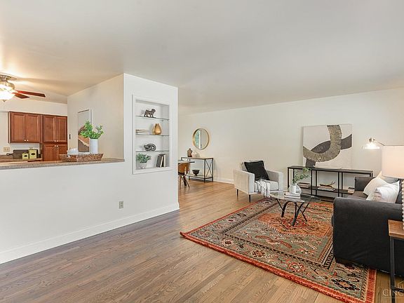 3rd image of 7372 Gungadin Dr