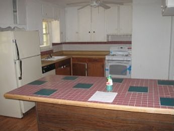 3rd image of 337 Bedford Ct E