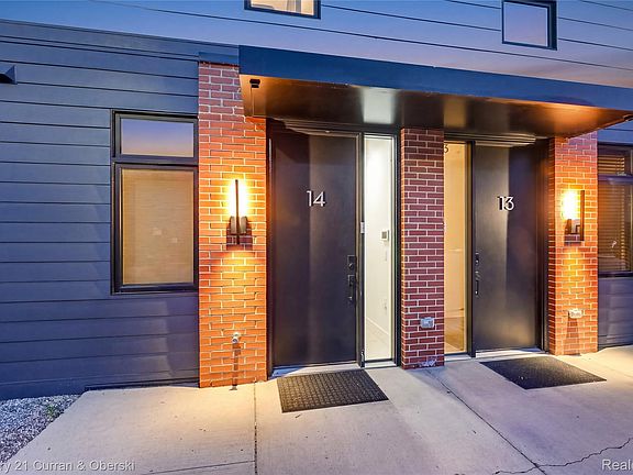 4th image of 1640 Bagley St