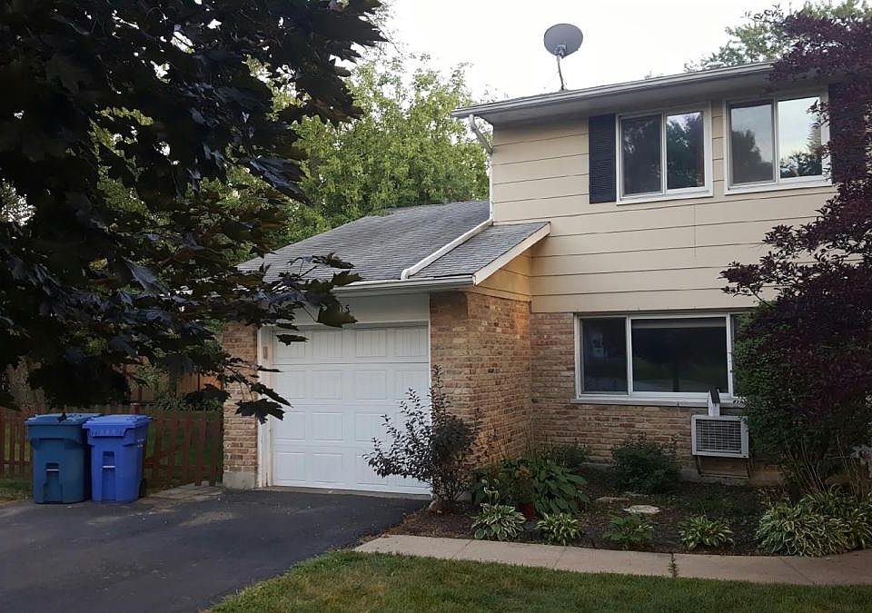 1st image of 1005 61st St