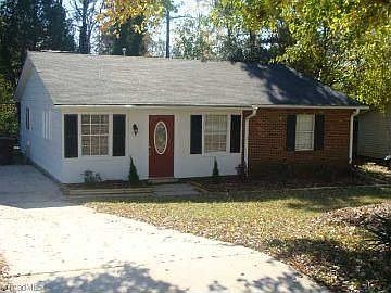 1st image of 435 Clark Ave