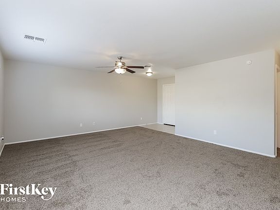 2nd image of 394 W Jersey Way