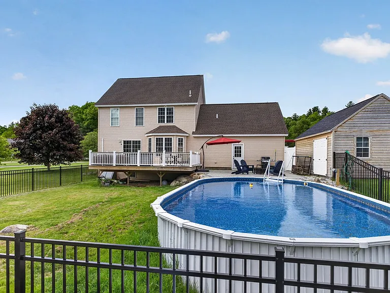 9 Stephen Dr — Photo 38
