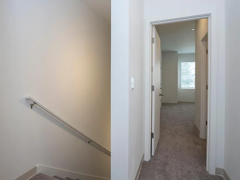 11114 Freiday St SW #C-3 — Photo 8