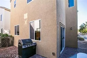 1142 Village Crossing Ln — Photo 14