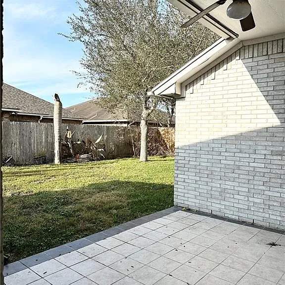 7613 Bayonne Dr — Photo 11