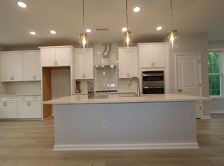 2935 Richardson Rd, Apex, NC 27502
