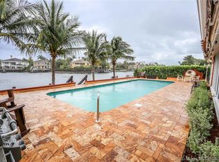 1111 Diplomat Pkwy, Hollywood, FL 33019