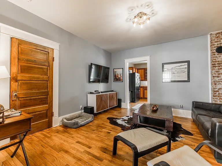 224 S Church Ave — Photo 14
