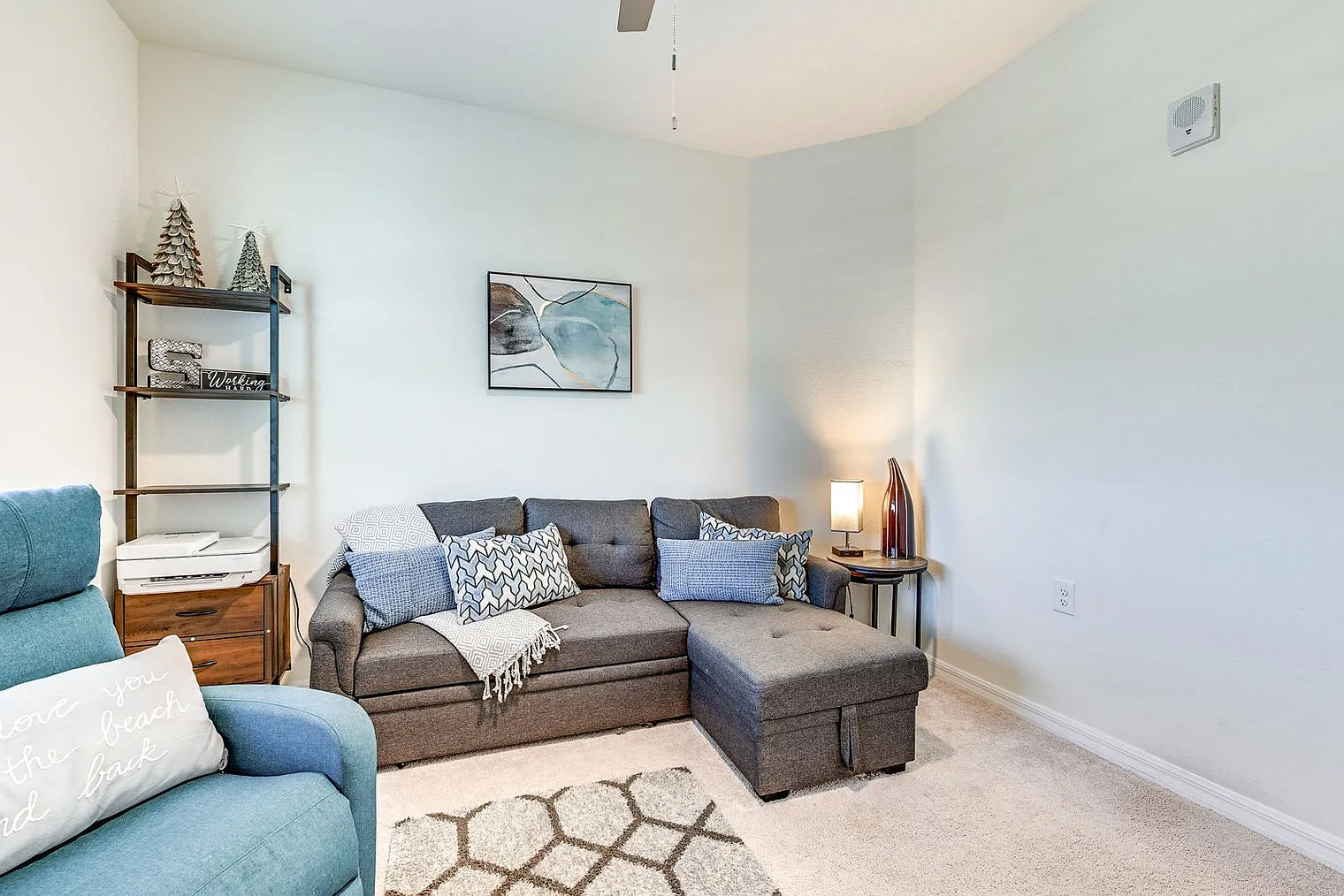 3 bed, 2.0 bath, 1280 sqft, $3,451 — Photo 3