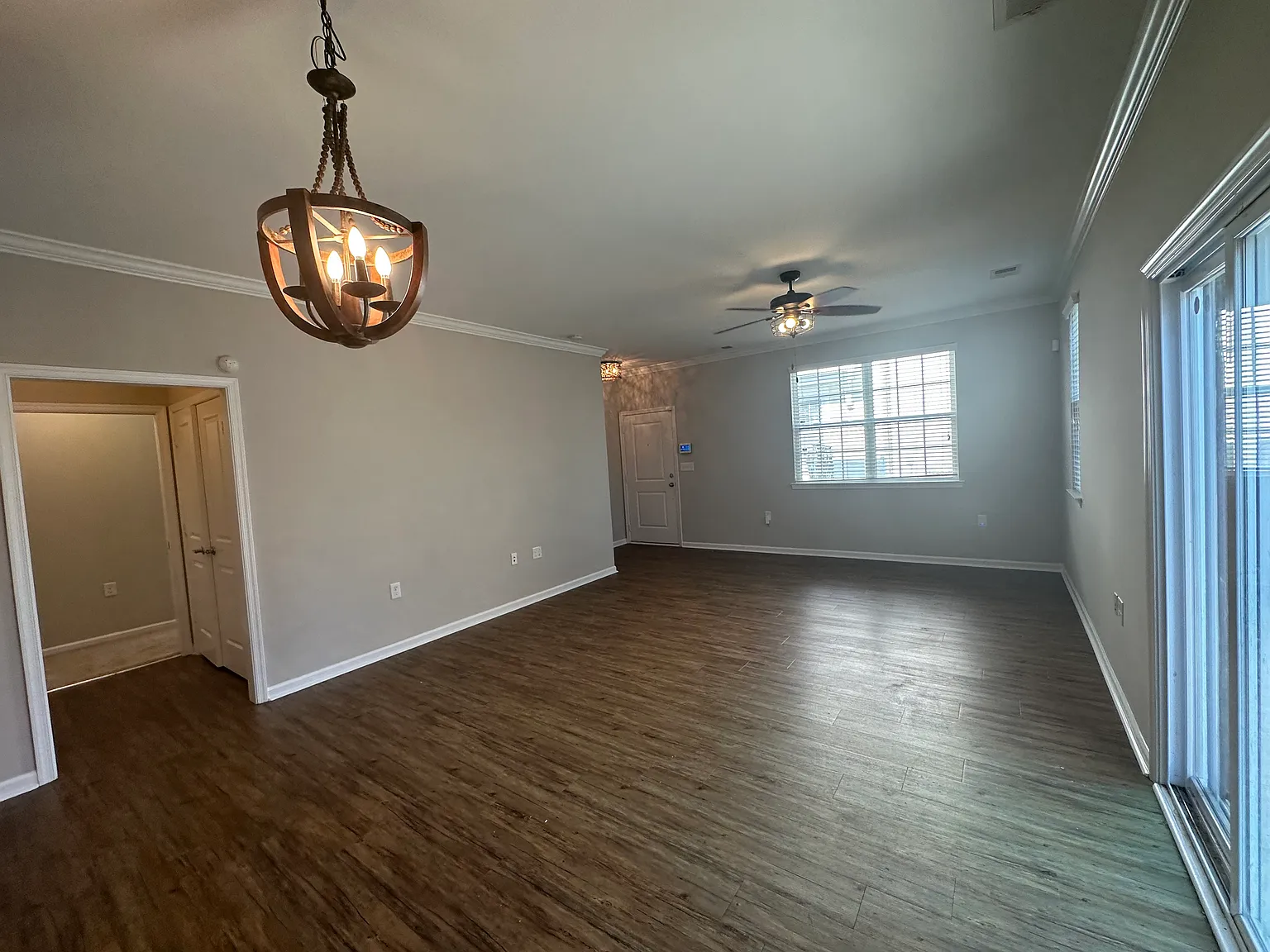 3 bed, 2.5 bath, 1778 sqft, $2,695 — Photo 4