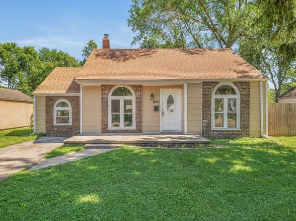 820 Stratford Place, Neosho, MO 64850