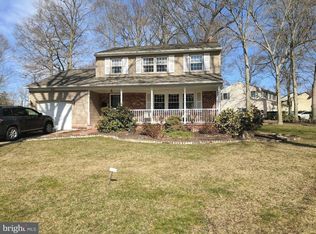 201 Tinder Box Ln, Marlton, NJ 08053
