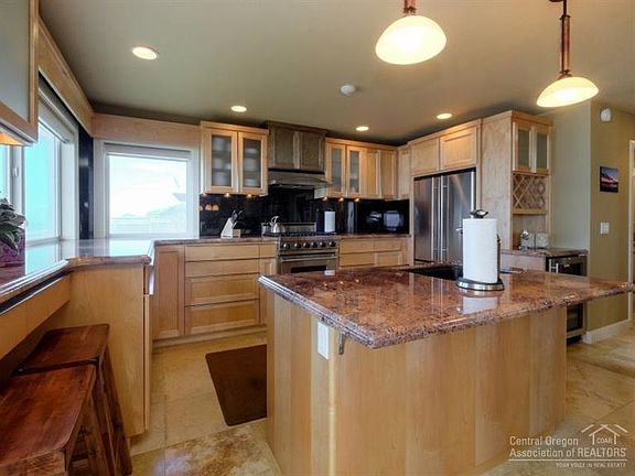 5th image of 5209 N Jetty Ave
