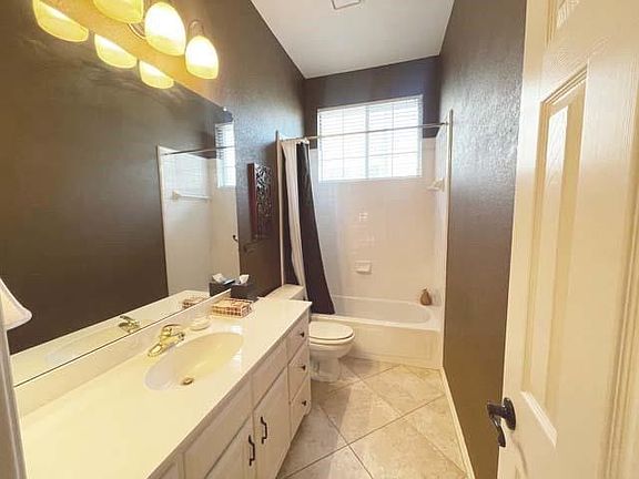 4th image of 822 Buckhill Dr