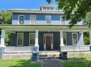 1112 N 3rd St, Springfield, IL 62702