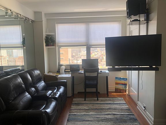 3rd image of 457 W 57th St #1603