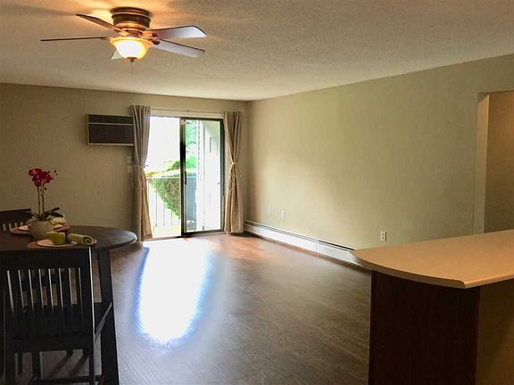 5th image of 3 New Haven Dr APT 108