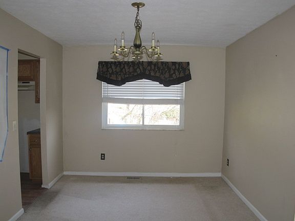 3rd image of 1714 Fullerton Dr