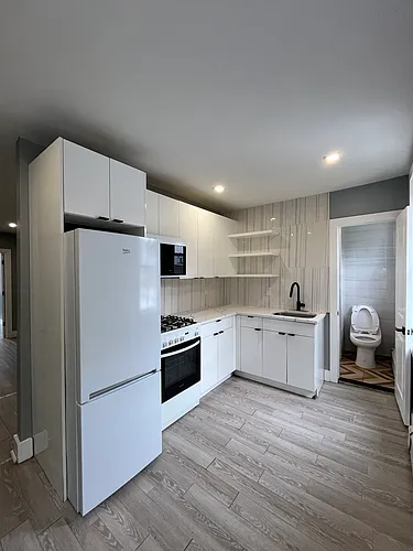 30 Dales Ave #3 Photo 1