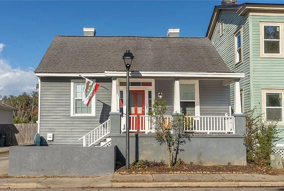 1st image of 634 W 32nd St