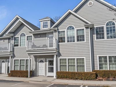 116 Stewart Avenue #C, Bethpage, NY, 11714