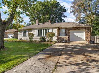2N110 Linda Ln, Carol Stream, IL