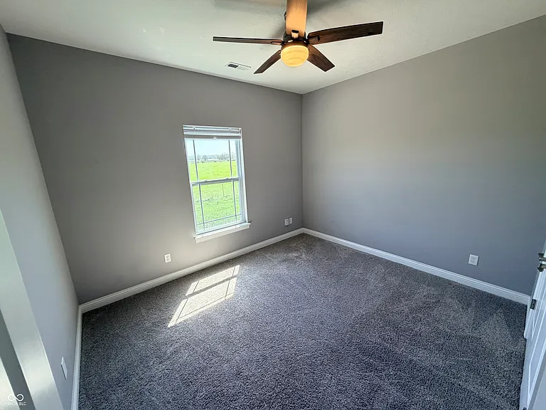 357 Indigo St — Photo 14