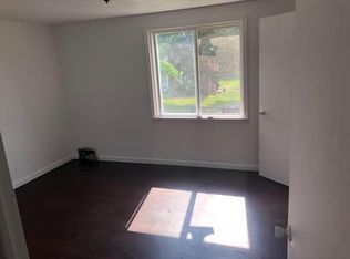 9158 Mettetal St, Detroit, MI 48228