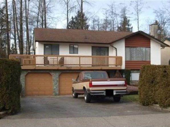 7857 138th St, Surrey, BC V3W 7B5