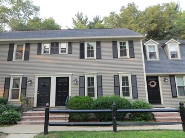 434 Wellman Ave, North Chelmsford, MA 01863