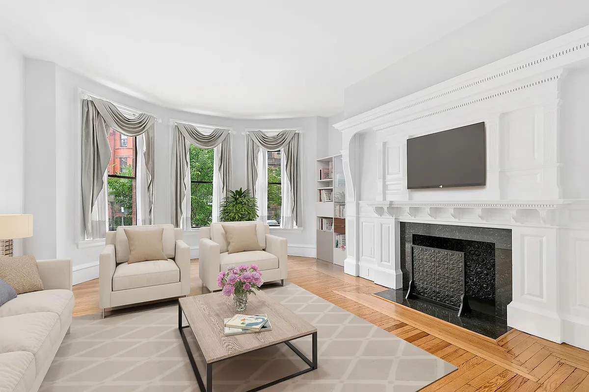 Building Photo - 403 Marlborough St #4