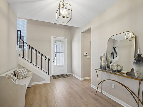 5 web or mls 290 ST ANDREWS DR S2908 005