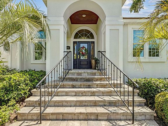 3rd image of 2748 Ocean Oaks Dr S